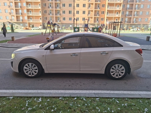 Chevrolet Cruze, 2013, 245000км