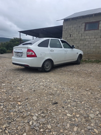 ВАЗ Priora, 2011, 280000км