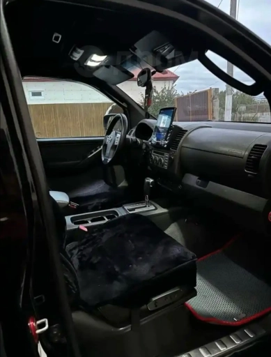 Nissan Navara (Frontier), 2007, 245000км
