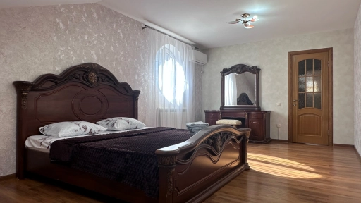 Квартира, 2 комнаты, 80 м², Собственник