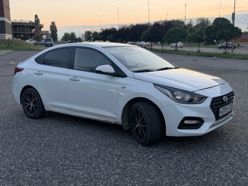 Hyundai Solaris, 2017, 415000км