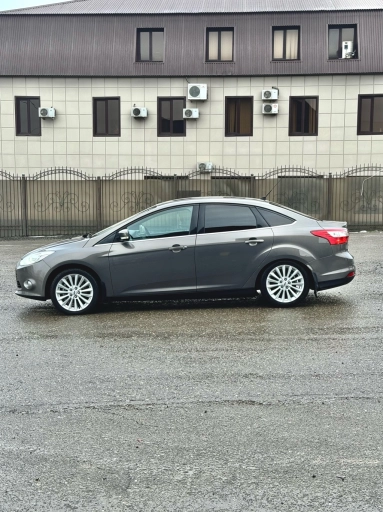 Ford Focus, 2012, 150000км