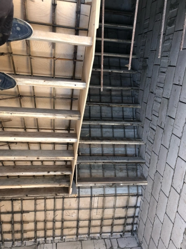 Заливка Ж/б Лестниц