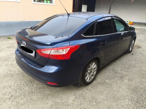 Ford Focus, 2011, 215000км