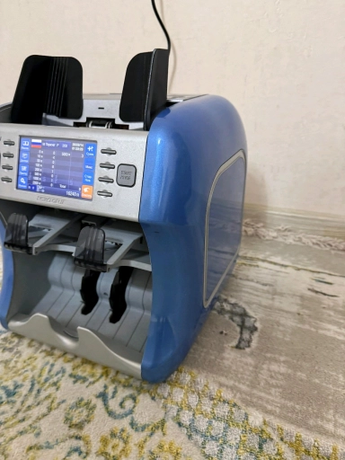 Счетчик банкнот kisan newton pf 2