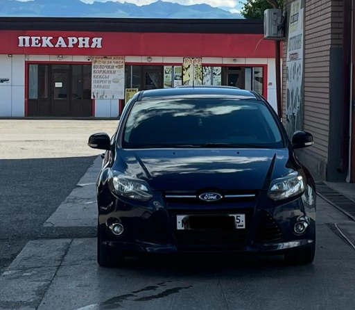 Ford Focus, 2011, 215000км