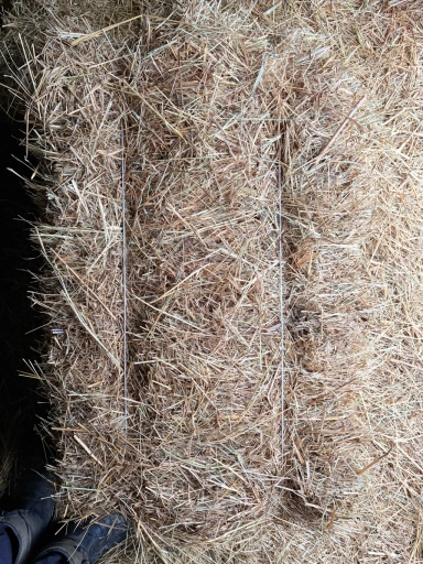 Сено в тюках разнотрав