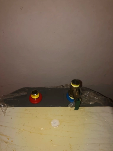 Бойлер Haier 15л под мойку (в шкаф).