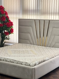 Кровать двухспальная с подъемным механизмом