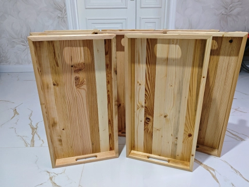 Поднос из дерева