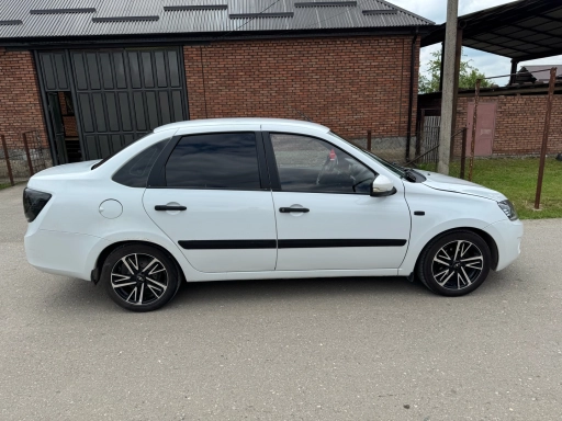 LADA Granta, 2014, 184000км