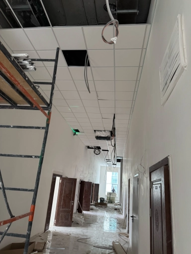 Потолки Амстронг Гипсокартон