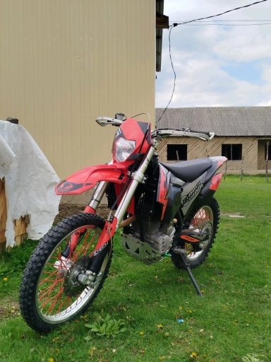 RACER 250