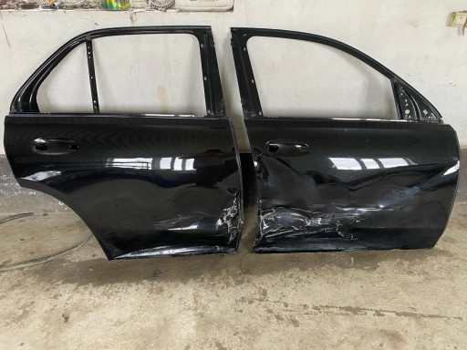 Двери на GLE 167 19 год (правые)