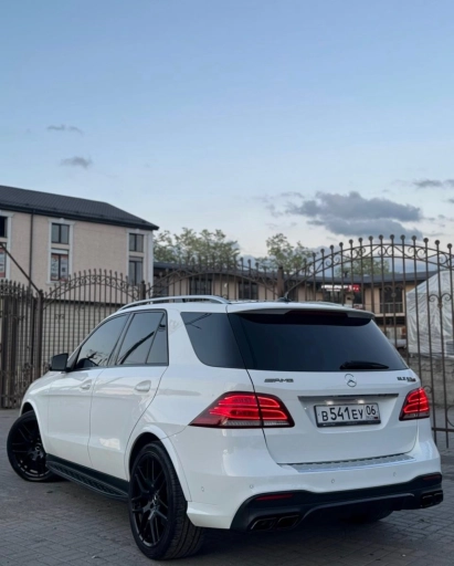 Mercedes-Benz GLE, 2017, 216000км