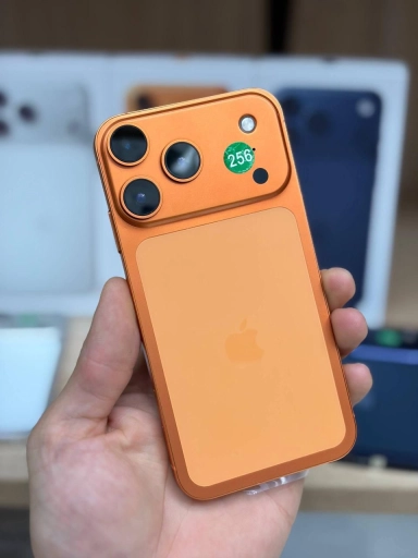 Iphone XR в корпусе 17 Pro