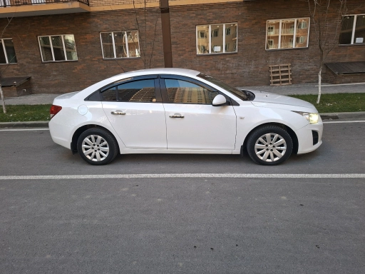 Chevrolet Cruze, 2013, 245000км