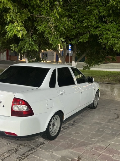 ВАЗ Priora, 2009, 284000км