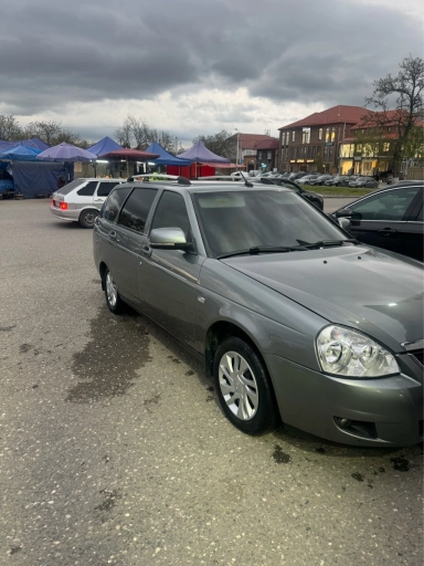 ВАЗ Priora, 2 012, 179 000км