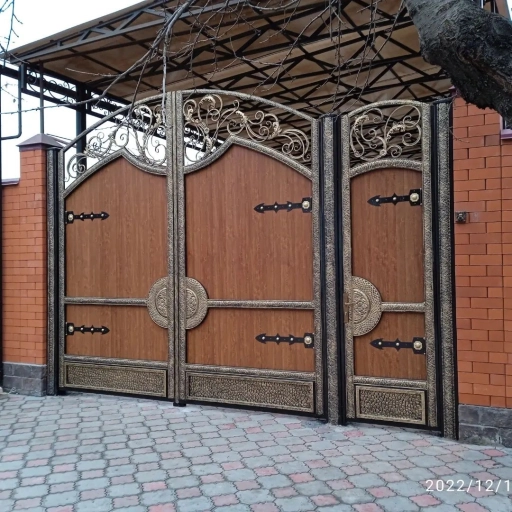 ВОРОТА КОВКА