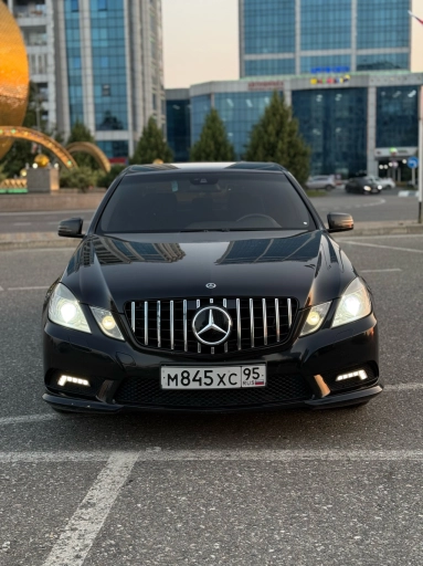 Mercedes-Benz E-Класс, 10, 315км