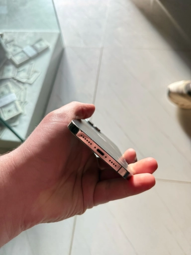 Айфон 12 про макс