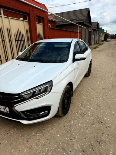 ВАЗ Vesta, 2024, 26000км