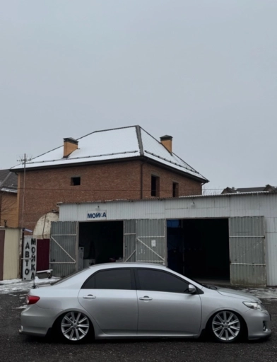 Toyota Corolla, 2010, 290000км
