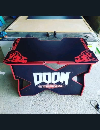 Стулья и столы