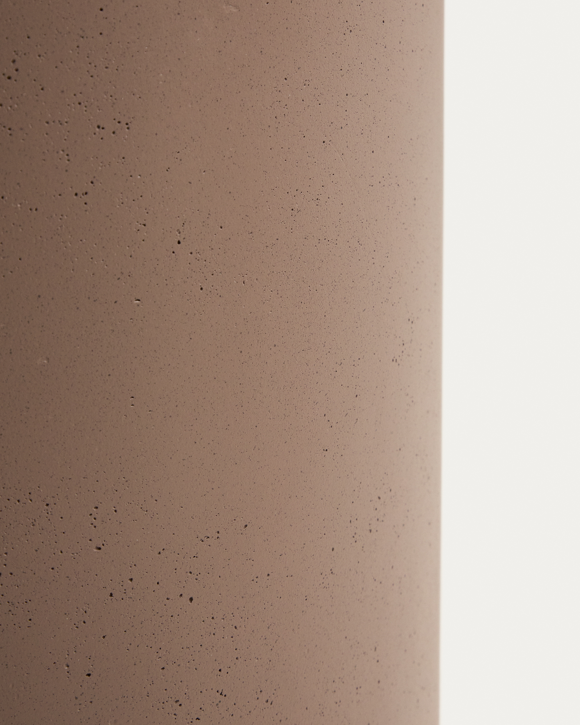 Кашпо Aiguablava из коричневого цемента, диаметр 42 см
