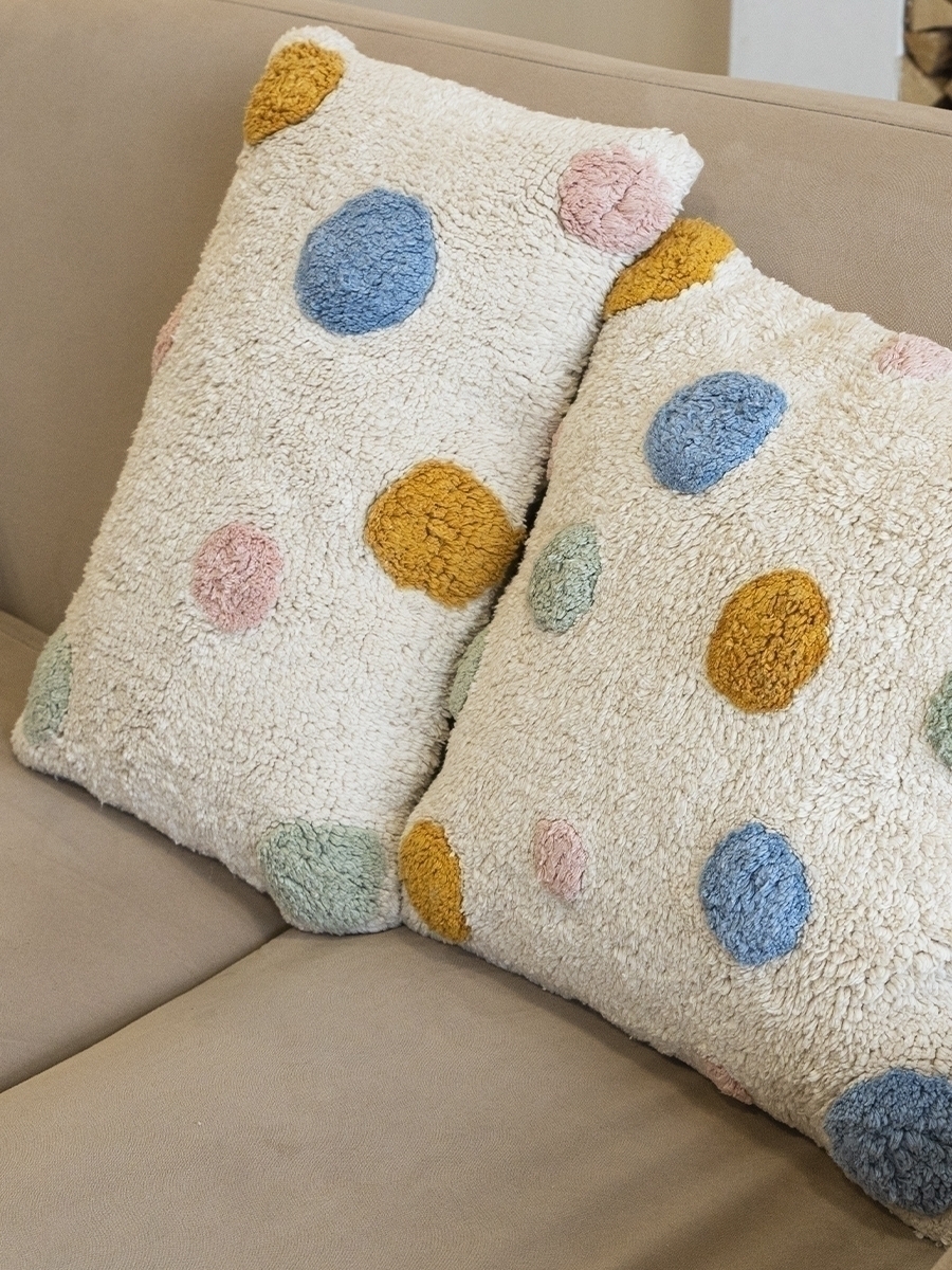 Подушка декоративная Lillaland Lovely Dots 30х50