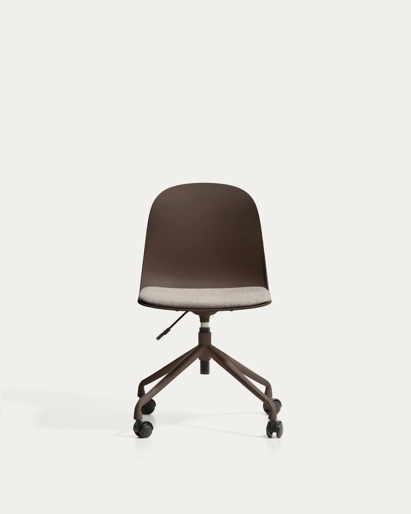 Офисный стул Debari с подушкой из синели и стальными ножками коричневого цвета