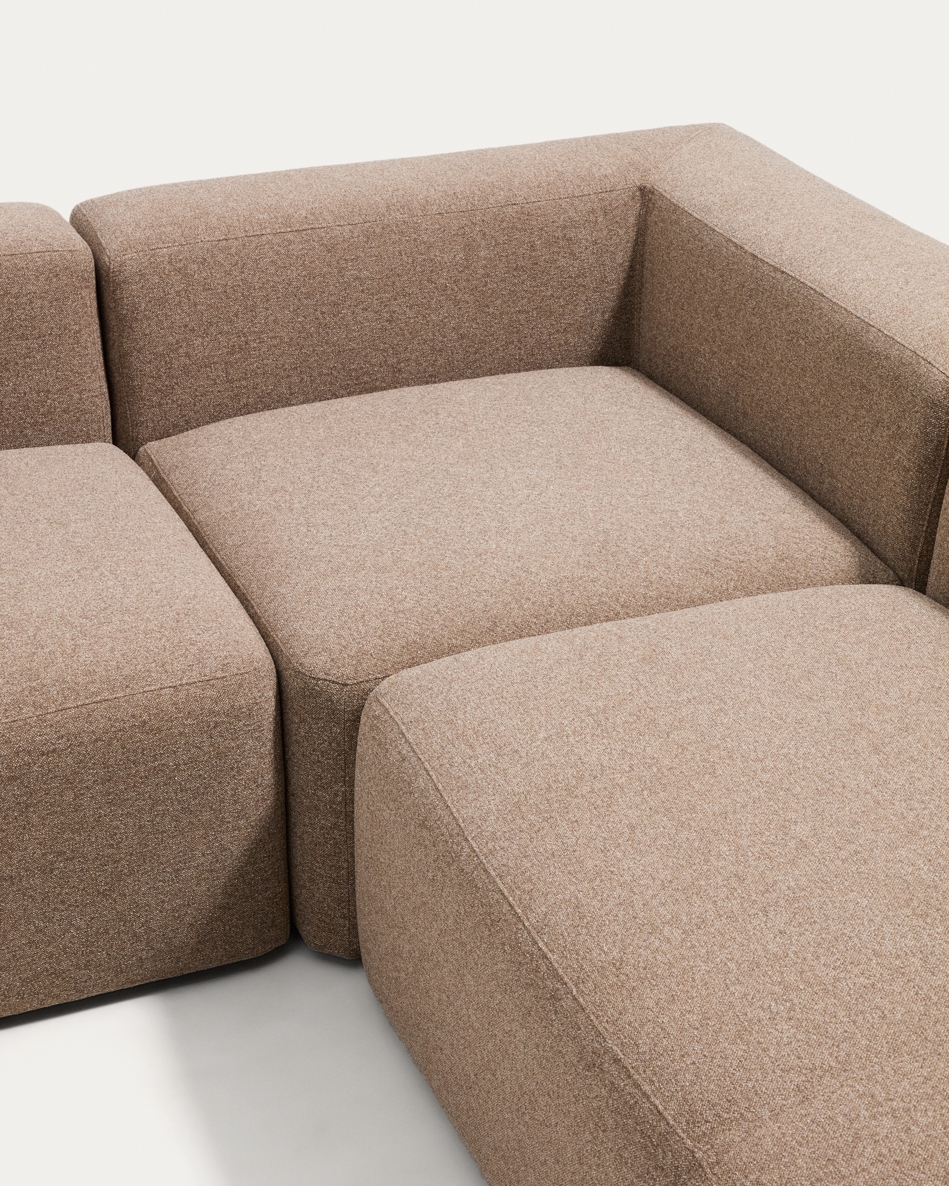 Угловой диван Blok из коричневой синели, 5 мест, 320 x 320 см