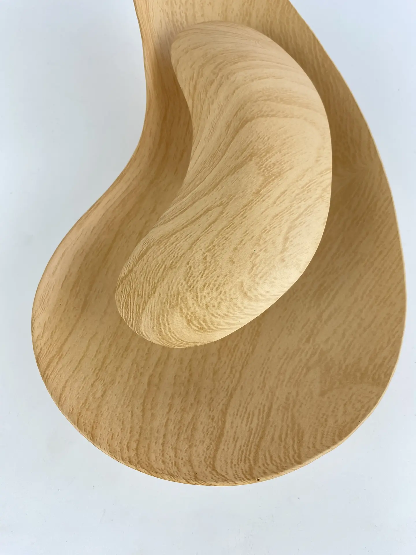 Бра Basin