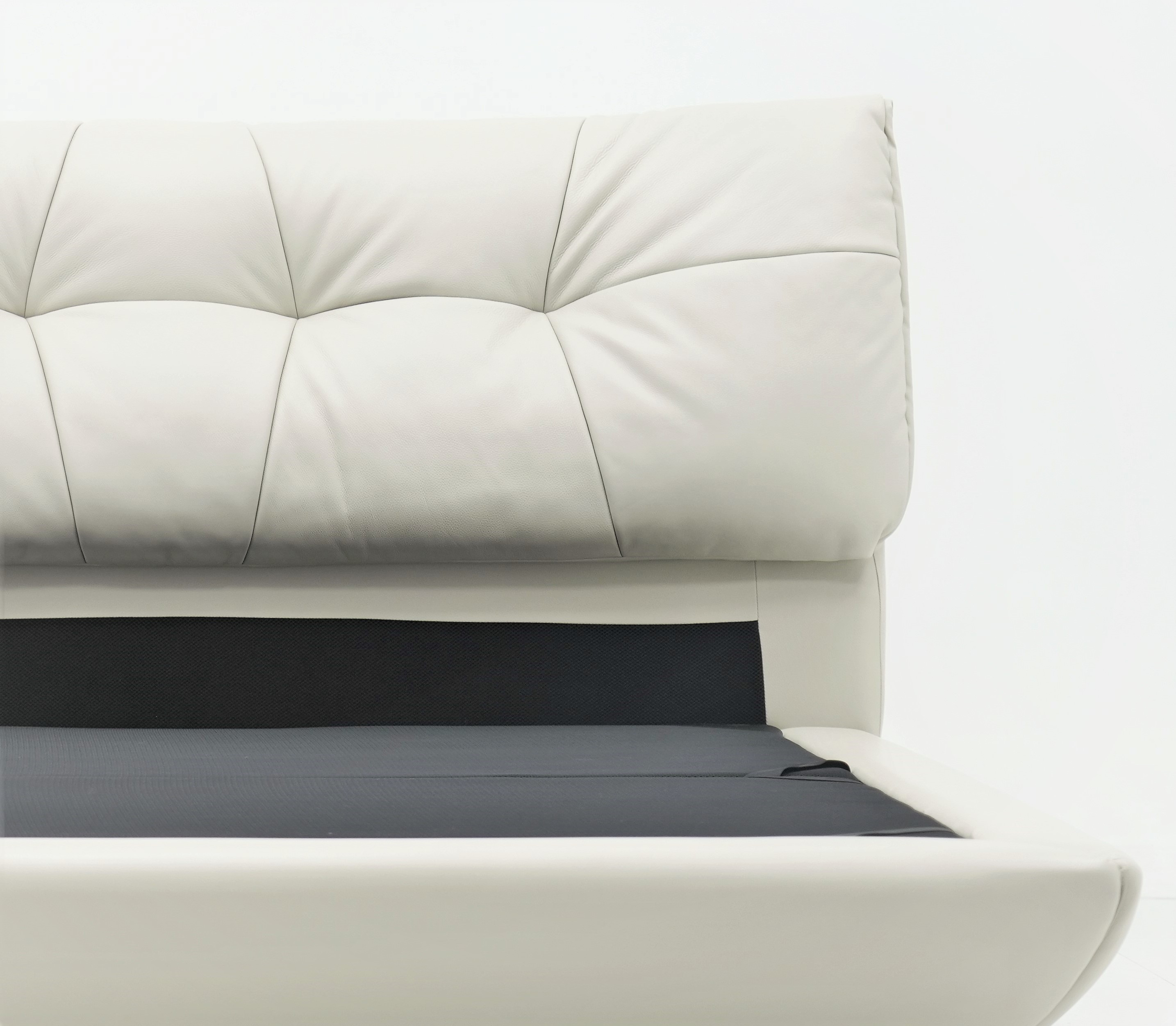 Двуспальная кровать Quilt Bed A-320D