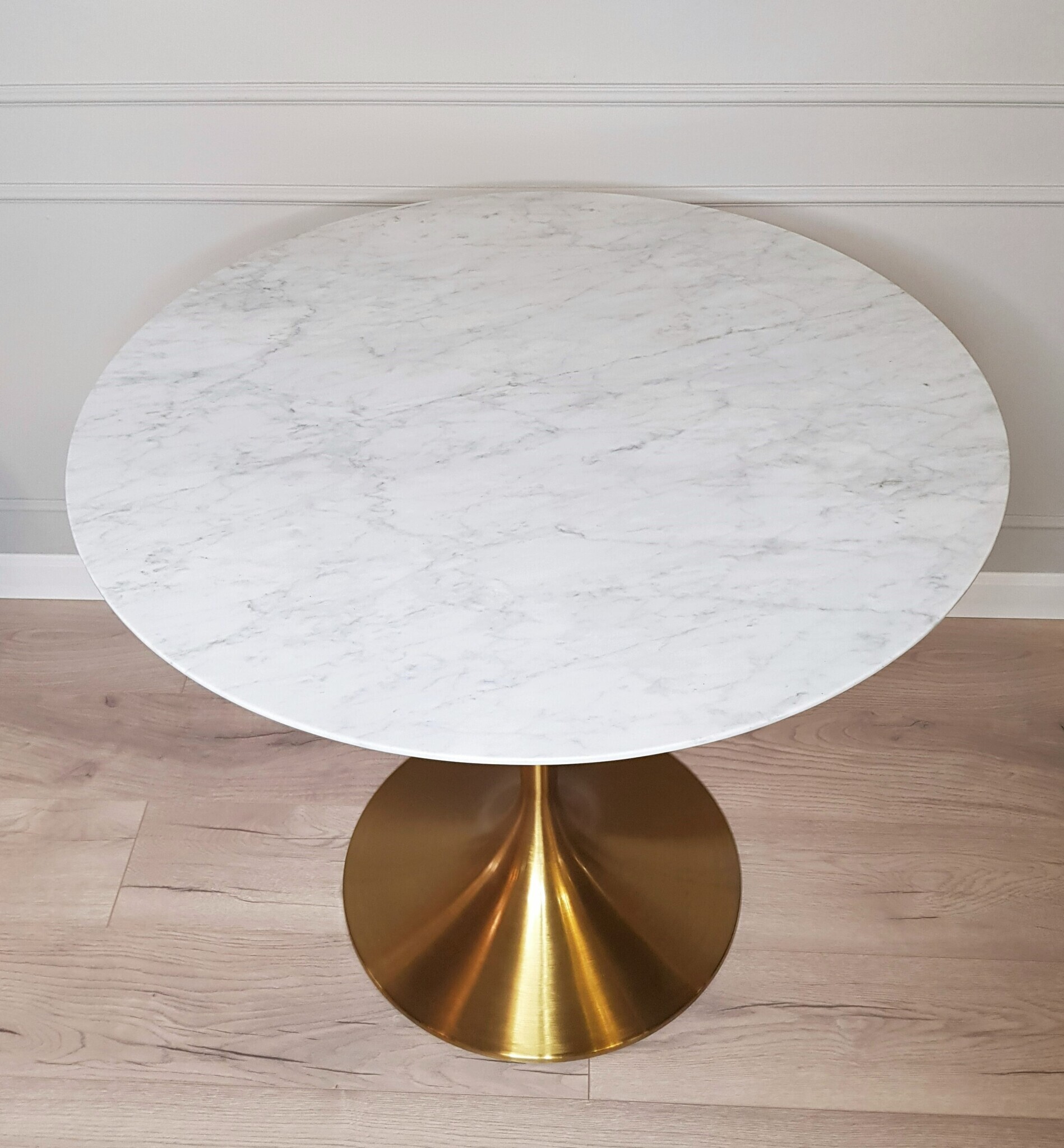 Стол Tulip Marble Brass