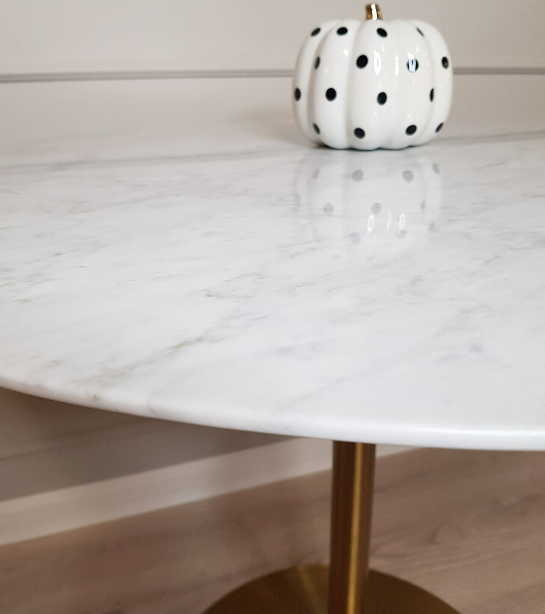 Стол Tulip Marble Brass