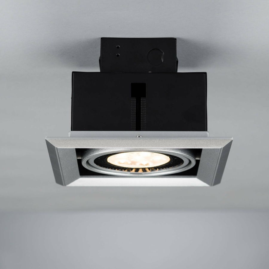 Встраиваемый потолочный светильник Grille Lamp 1 21х21