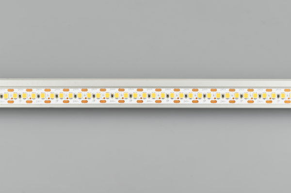 Светодиодная лента 17,3W/m 168LED/m 2835SMD дневной белый 5M 028736(2)