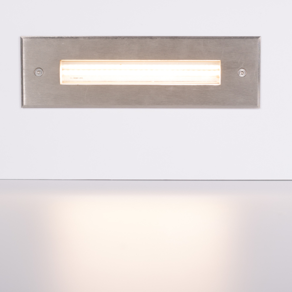 Ландшафтный светильник LTD-Line-Tilt-S210-8W Day4000 034827
