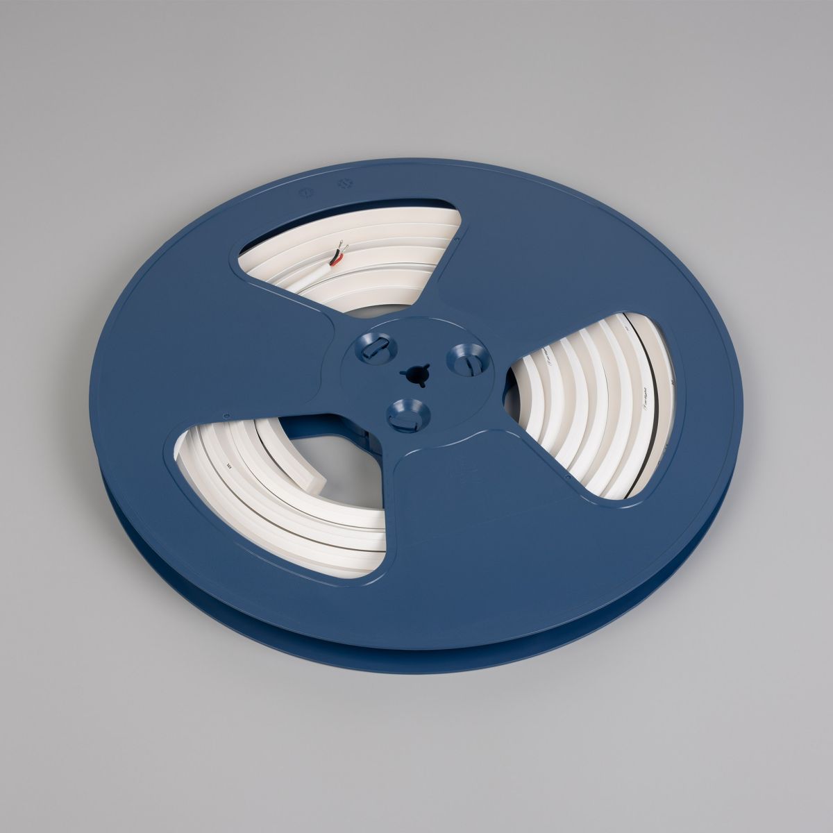 Светодиодная лента герметичная MOONLIGHT-3D-X544-10x10mm 24V Day4000 (8 W/m, IP67, 5m, wire x1) (Вывод боковой) 041501