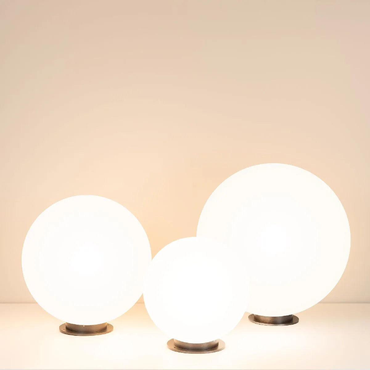 Ландшафтный светильник KT-GLOBE-R500-15W Warm3000 051030