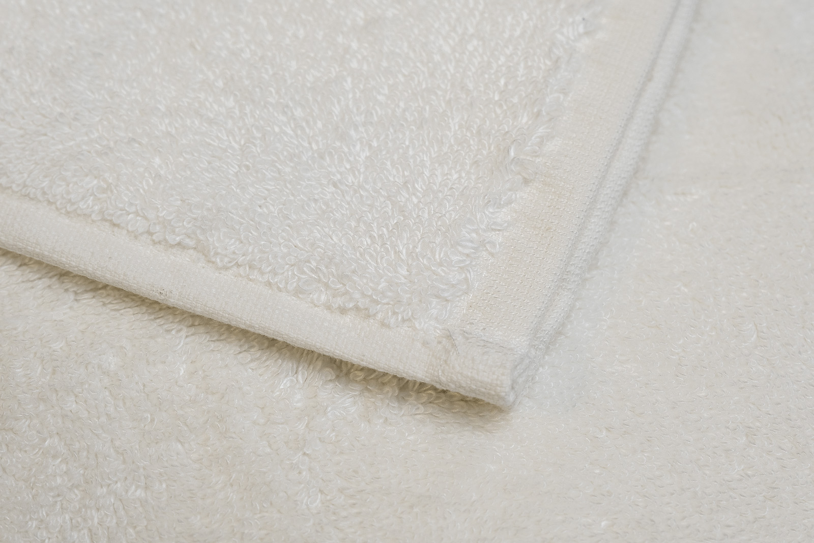 Полотенце Лирика модал белое 70*140