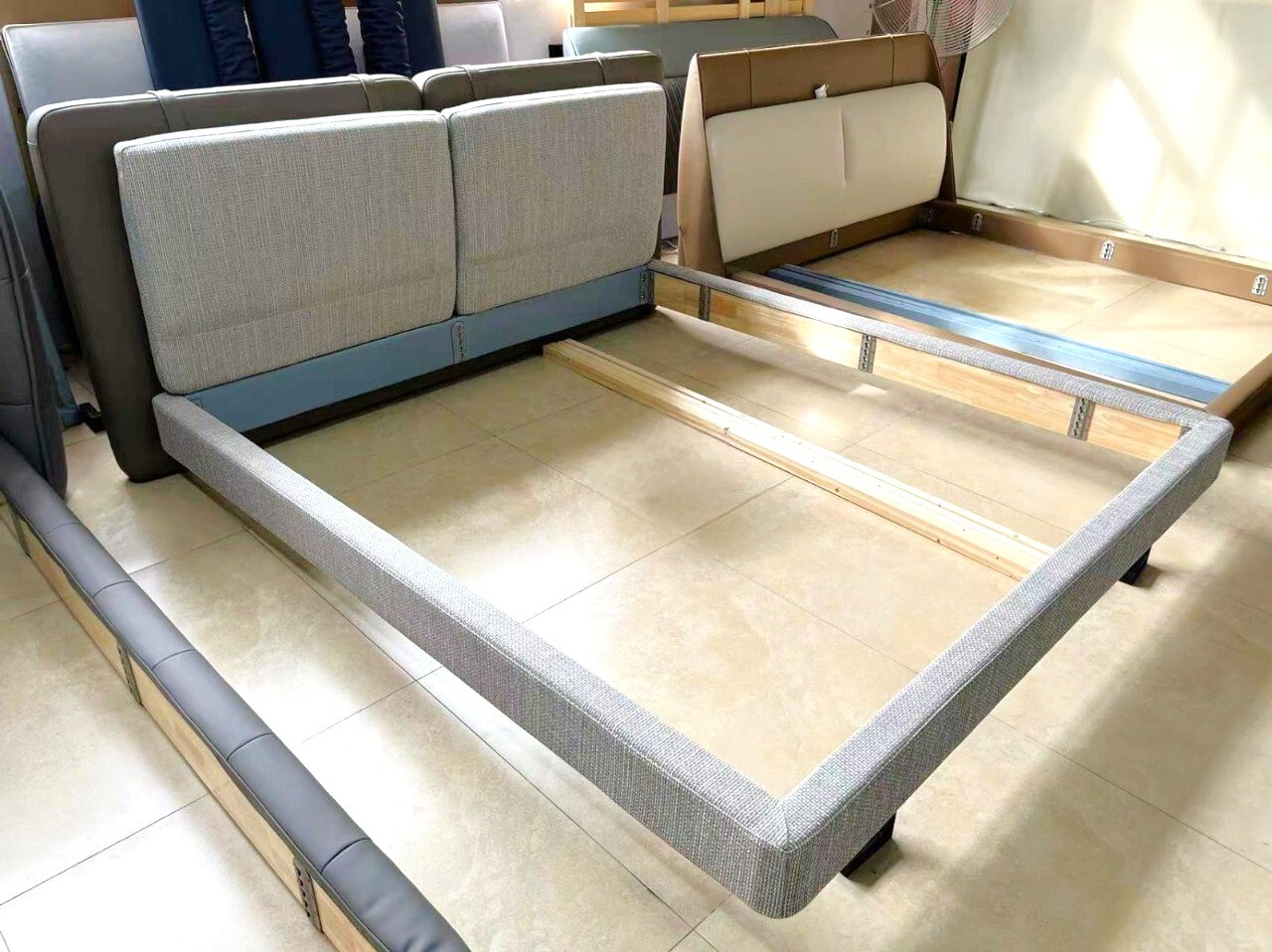 Двуспальная кровать Tatlin Soft