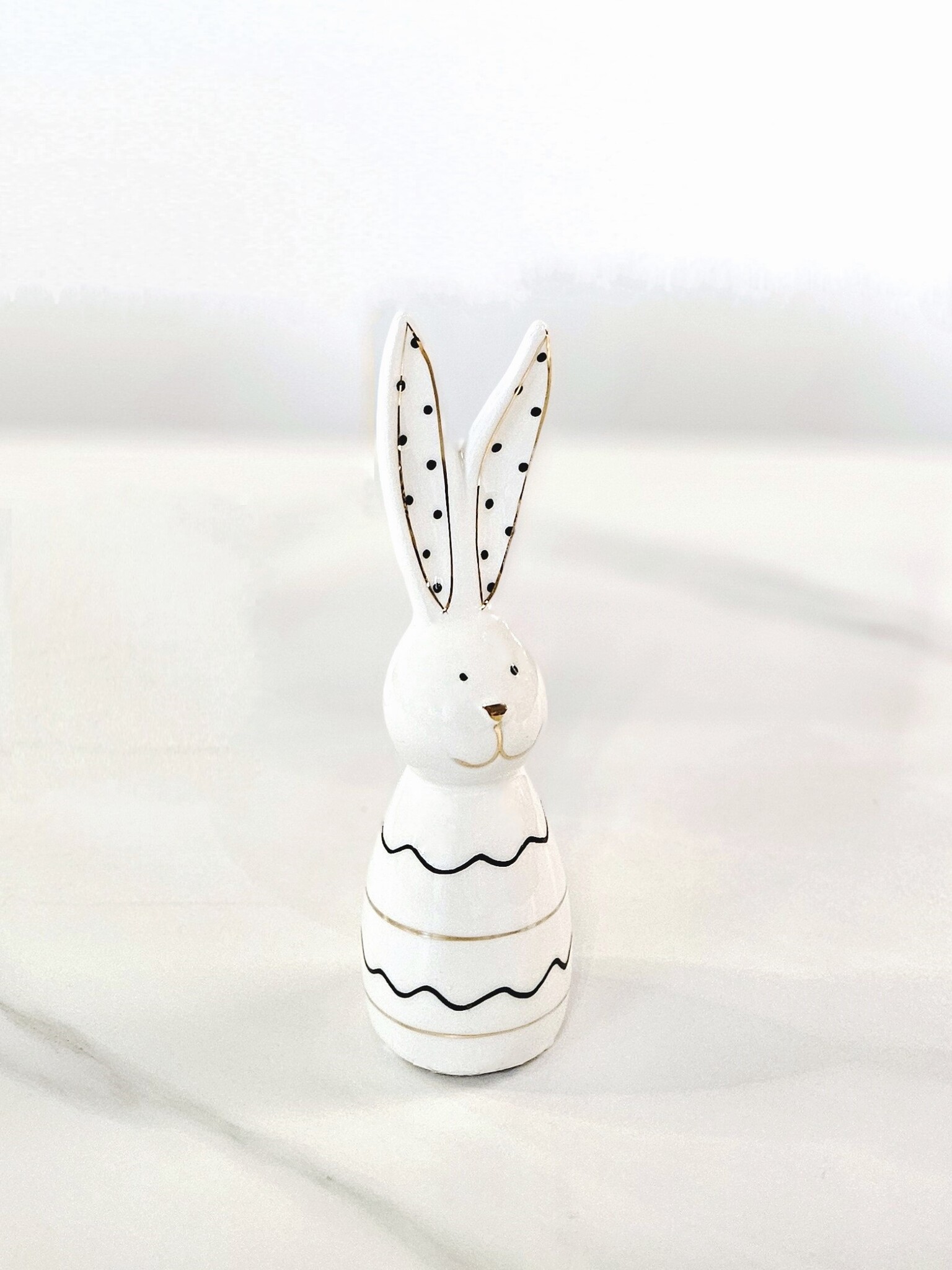 Фигурка Line rabbit