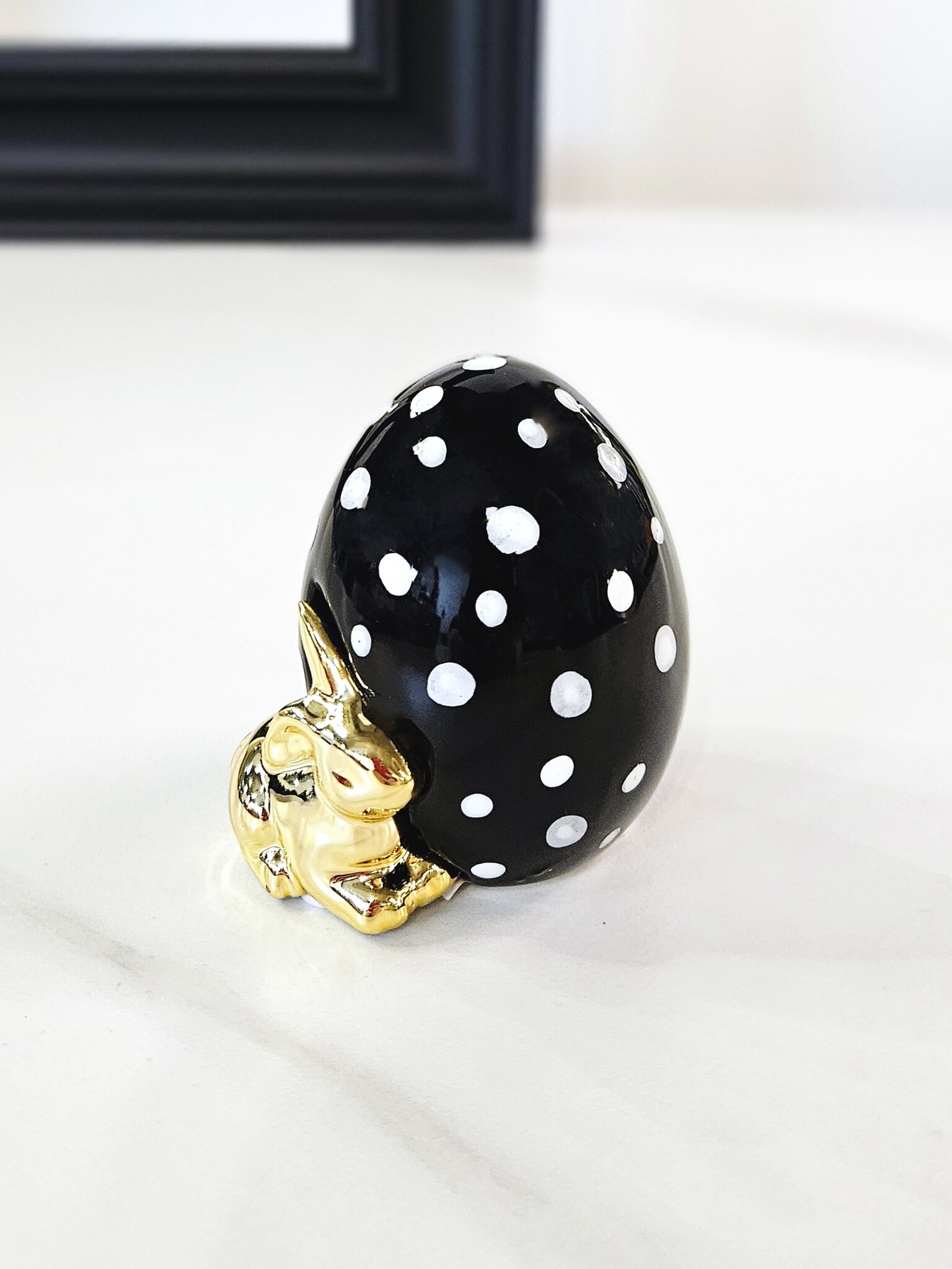 Фигурка Easter Rabbit Egg black