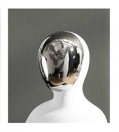 Фигурка Alien man white