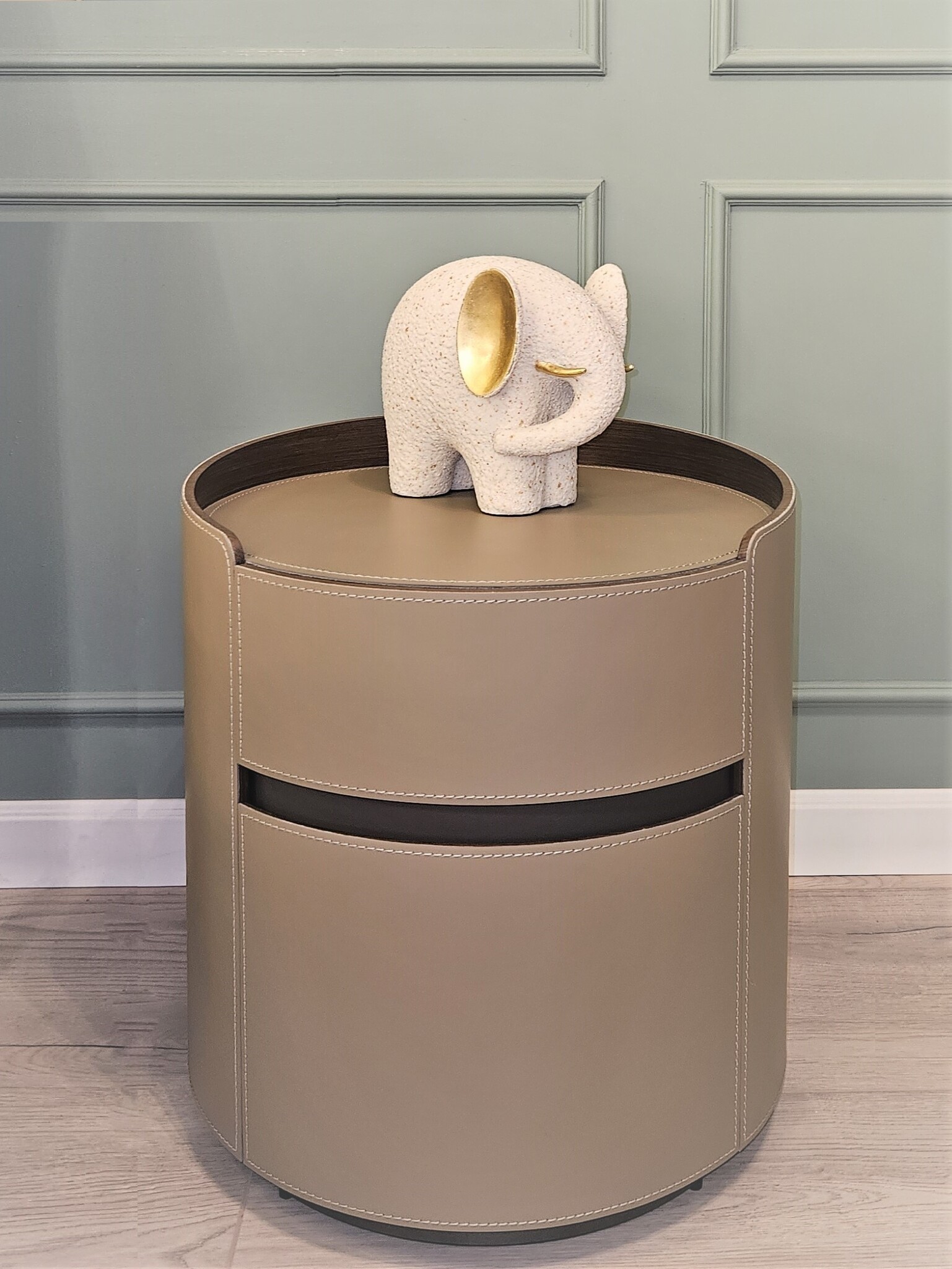 Статуэтка Golden ear elephant A