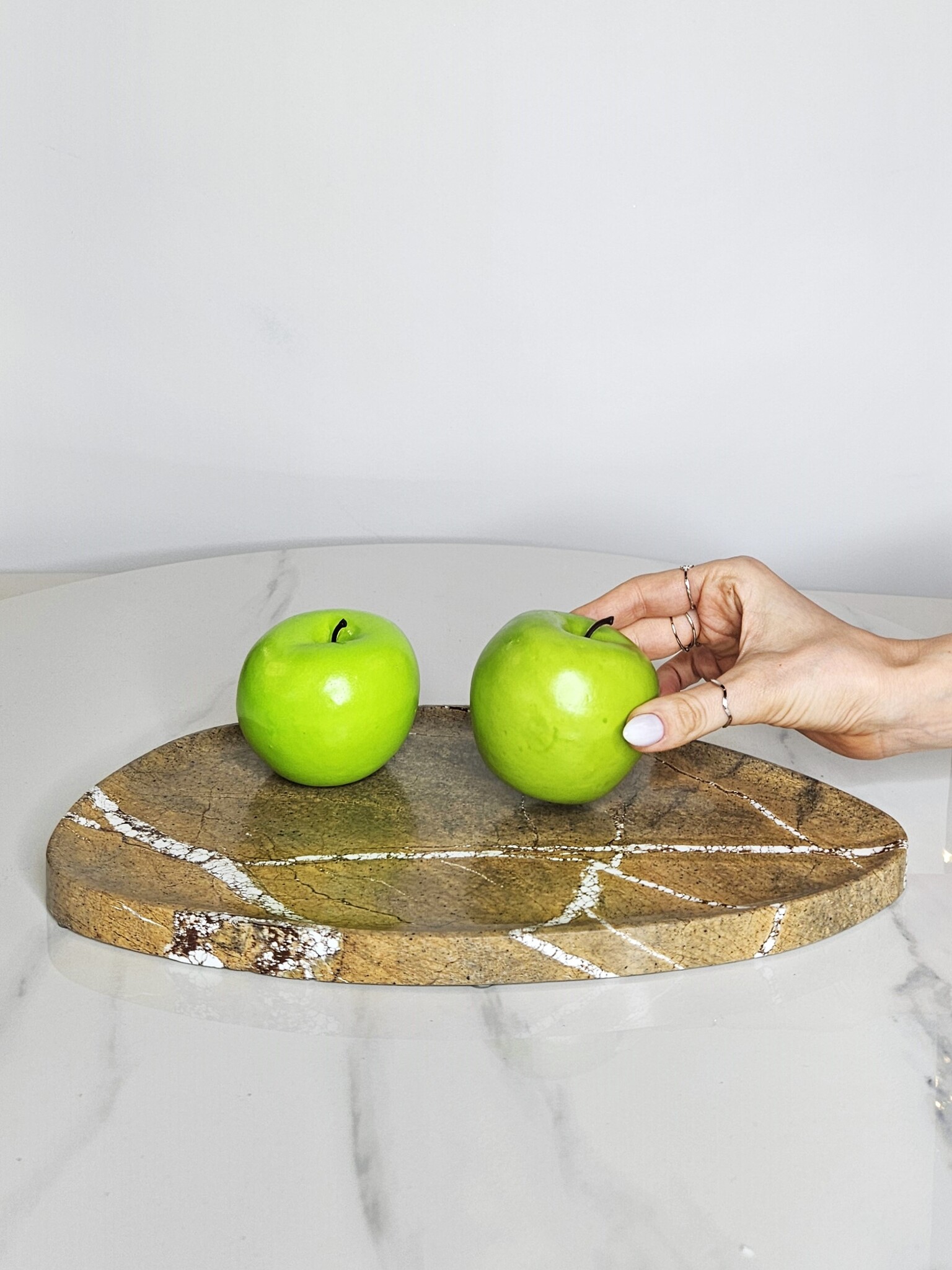 Чаша Shaped stone plate-coffee color