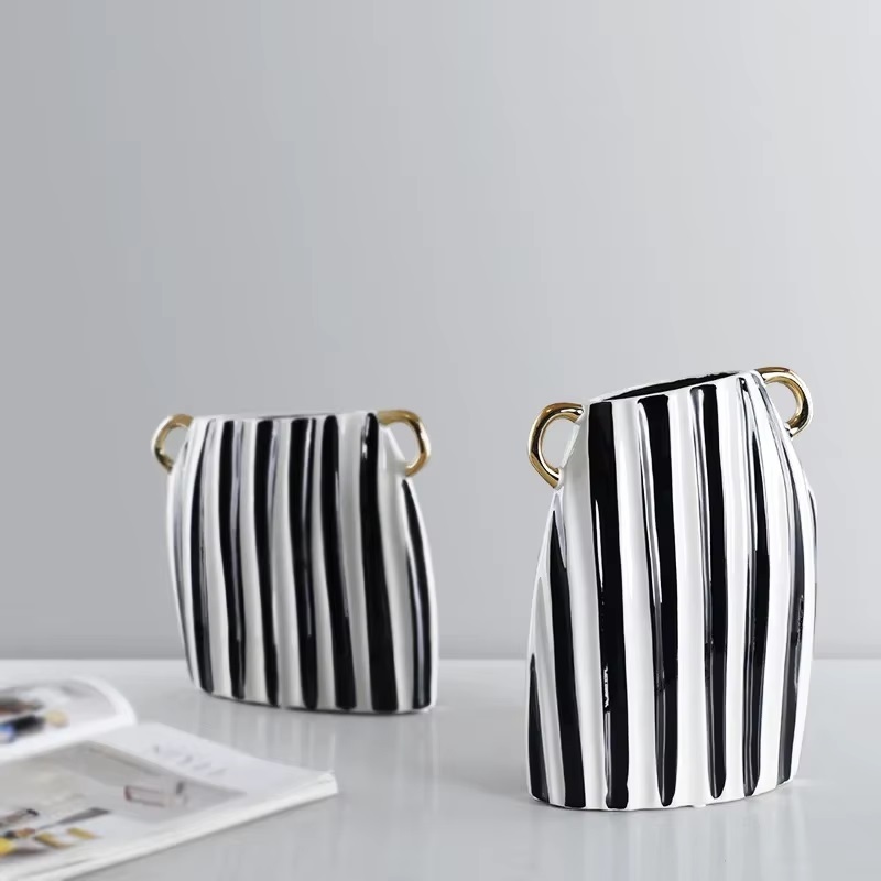 Ваза Vertical line vase A